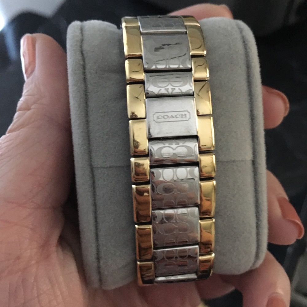 Coach woman’s watch - Picture 2 of 2